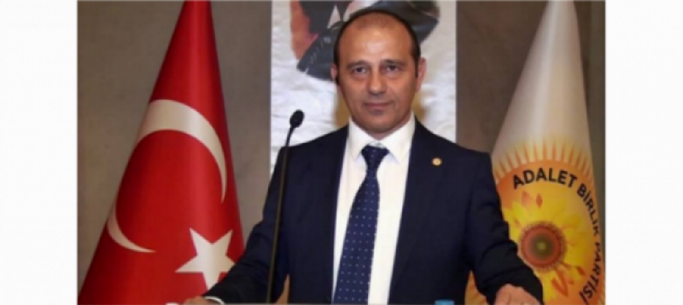 Adalet Birlik Partisi Genel Başkanı ve Türkiye İttifakı Cumhurbaşkanı Adayı İrfan Uzun’dan Seyitgazi Yangınına Taziye Mesajı - GÜNDEM - İnternetin Ajansı