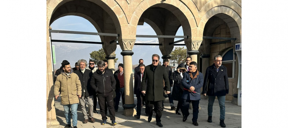 Ahmet Korkmaz’dan Berat Kandili Mesajı: “Vicdanla Güçlenen Bir Gelecek Mümkün” - GÜNDEM - İnternetin Ajansı