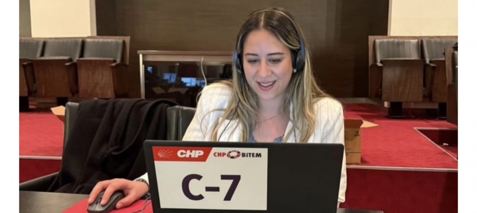 Ayça Çağlar: Demokrasi İçin Mücadeleden Bir Adım Geri Durmayacağız - GÜNDEM - İnternetin Ajansı