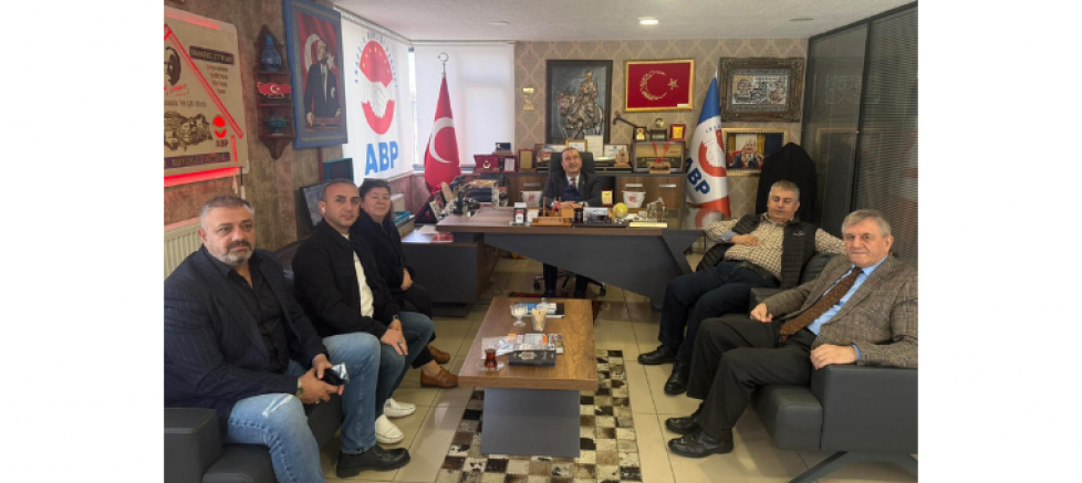 Bedri Yalçın: Çöküşe Teslim Olmayacağız Yeniden Anadolu Diyeceğiz - GÜNDEM - İnternetin Ajansı