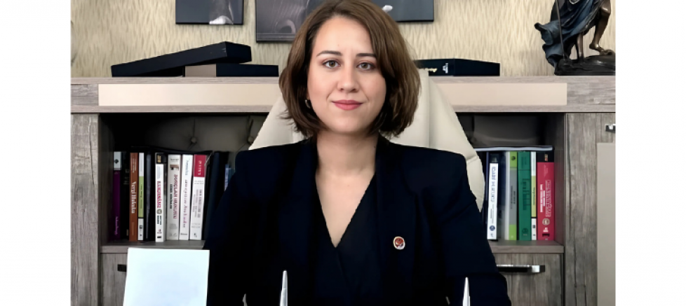 Cumhuriyet Halk Partisi Ankara İl Kadın Kolları Başkanı Ayça Çağlar’dan 9 Eylül Mesajı  “Kadınların Gücüyle 102 Yıldır Cumhuriyet Halk Partisi” - GÜNDEM - İnternetin Ajansı