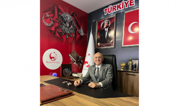 Hakkı Kıroğlu: Bizim Safımız Vatan, Bayrak, Ezan ve Kur’an’dan Yanadır - GÜNDEM - İnternetin Ajansı
