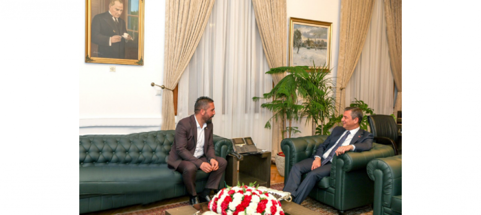 Mustafa Yalçın’dan Özgür Özel’e Geçmiş Olsun Mesajı  - GÜNDEM - İnternetin Ajansı